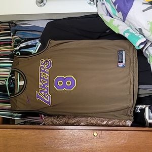 Kobe Bryant jersey